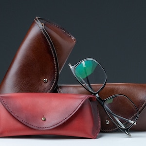 Premium Leather Glasses Case - A Practical Accessory Made With Extra Style