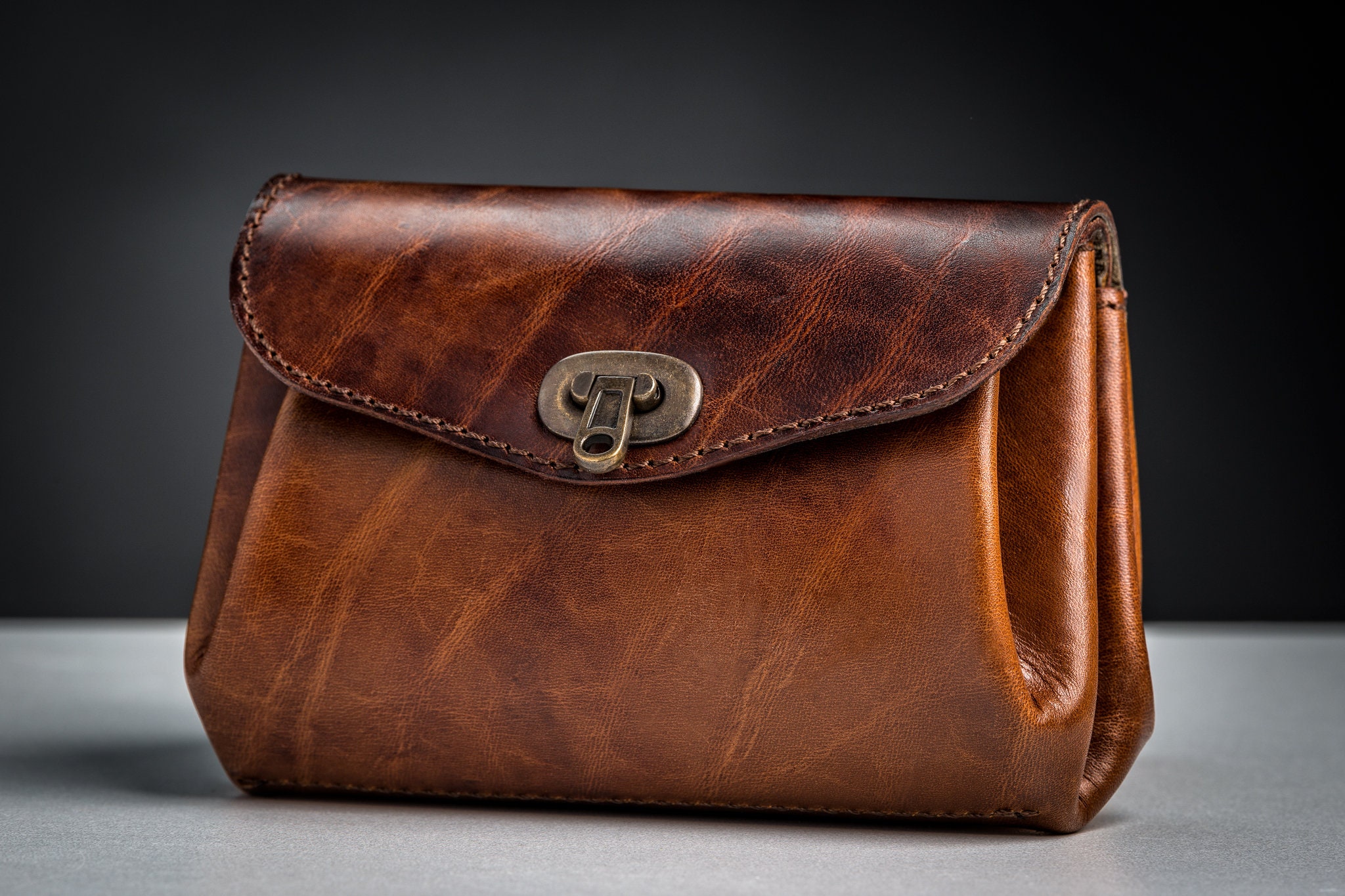 Minimalistic Purse For Women (Special Edition)