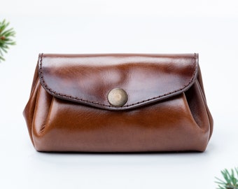 Handcrafted Full-Grain Leather Trifold Wallet - Minimalist Women's Wallet