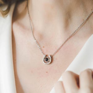 Horse necklace • Horse memorial gift • Horse lover gift • Projection necklace • Photo projection necklace • Photo necklace