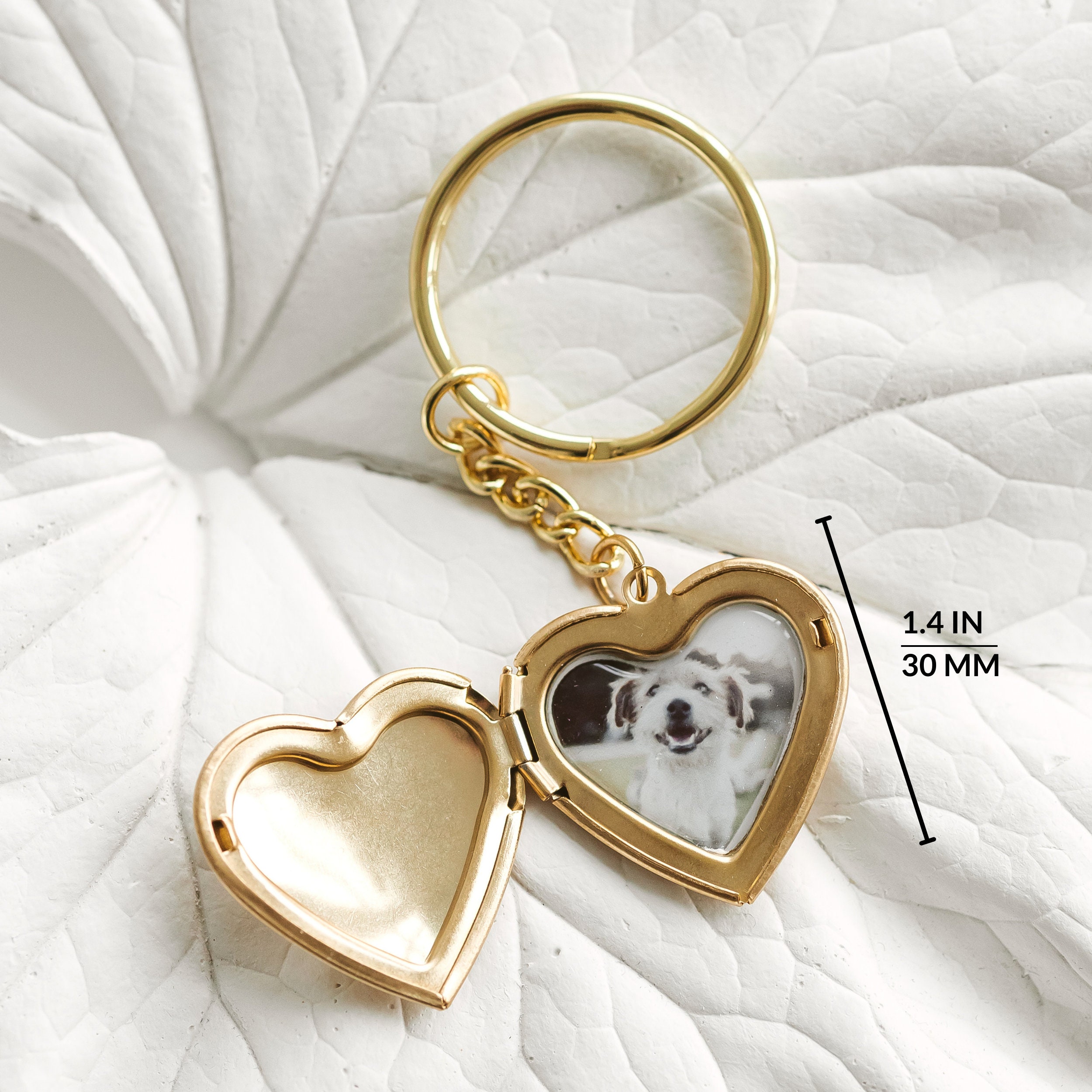 Women Magnetic Heart Charm Multi-function Fashionable Magnetic Keychain For  Key Decoration
