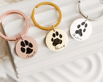 Paw print keychain • Dog paw keychain • Dog memorial gift • Cat paw keychain • Pet memorial keychain • Dog lover gift • Cat lover gift