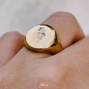 Bijoux fleur naissance, bague fleur naissance, bague fleur, cadeau fête des mères, cadeaux personnalisés, chevalière or