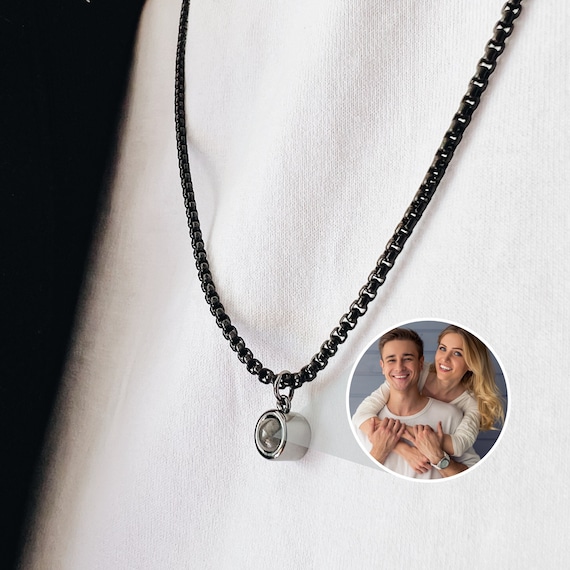 U7 Personalized Photo Pendant Customized Photo Projection Necklace