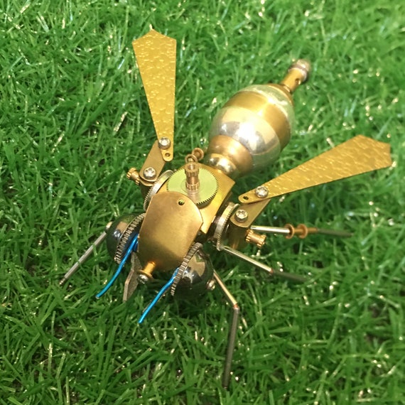 Bee Steampunk Iron Bug Metal Insect Handmade Insect Art Statue Metal Sculpture Insect Steampunk Home Decor Metall Bee Art