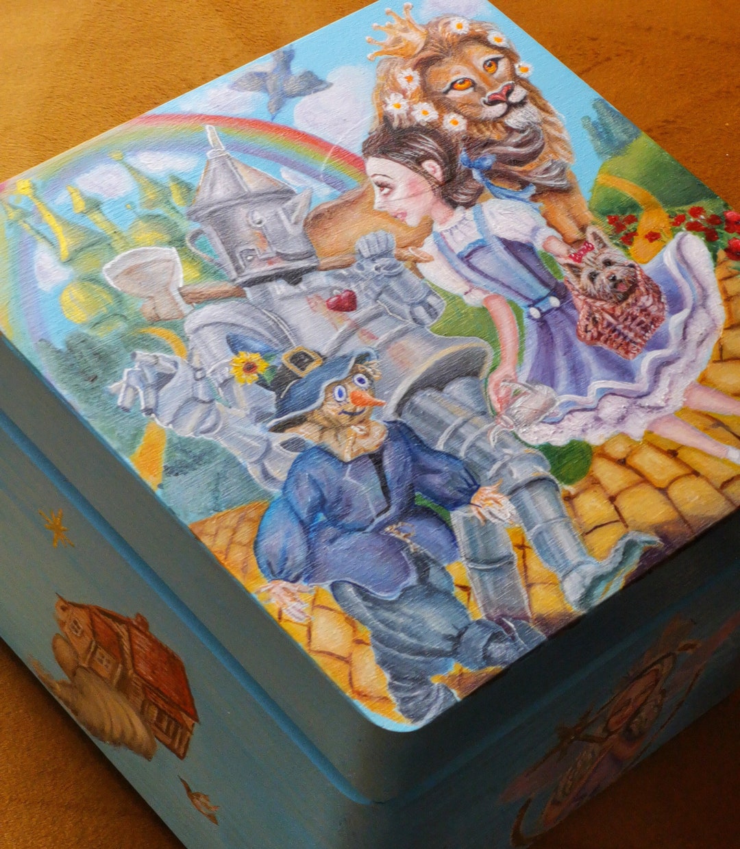 Wizard of Oz Hand Painted Box Wizard of Oz Keepsake Jewellery Box ...