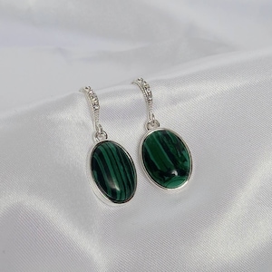 Silver & Green Drop Earrings - Green Earrings,Emerald Green Jewellery,Silver Earrings In The UK,Silver Jewellery In The UK,Green Stone