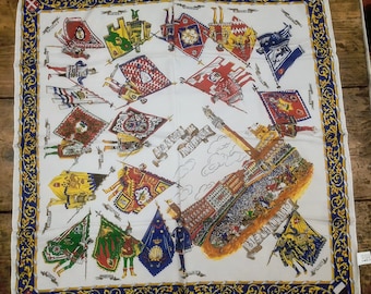 Fazzoletti delle Contrade di Siena | Siena scarfs | Palio di Siena scarf | Italian scarfs | Typical Italian Foulards