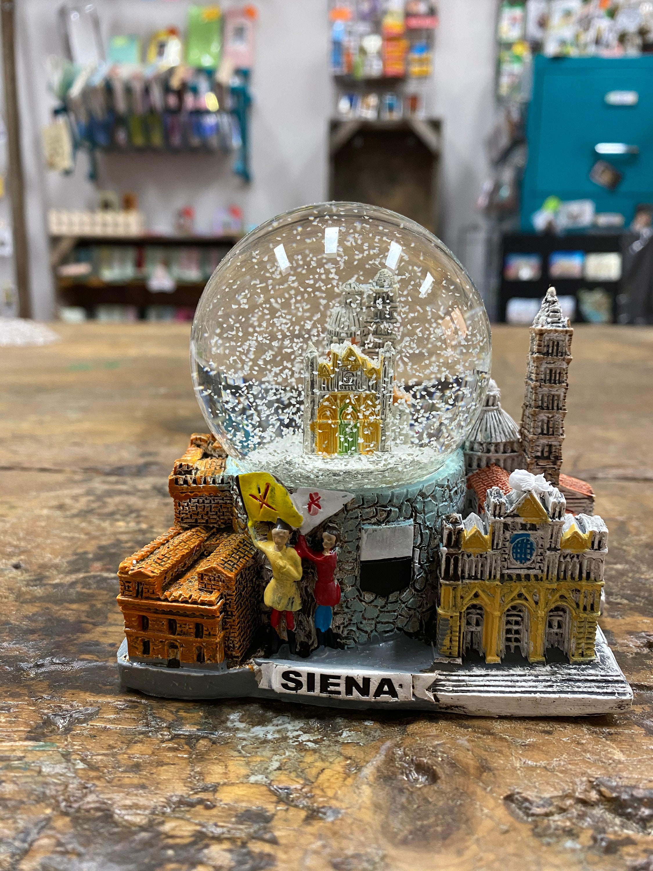 Palla Di Vetro Con Neve Collezione Palle di neve Siena Palla di vetro con neve Snowball Siena Toscana