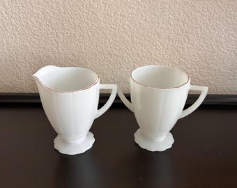 Vintage Hazel Atlas Newport Creamer Sugar Set – White Platonite Gold Trim 1940s
