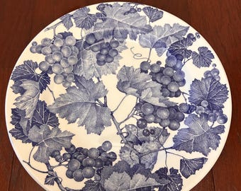 Vintage La Primula "Blue Grapevine" 10.25" Dinner Plate Made in Italy