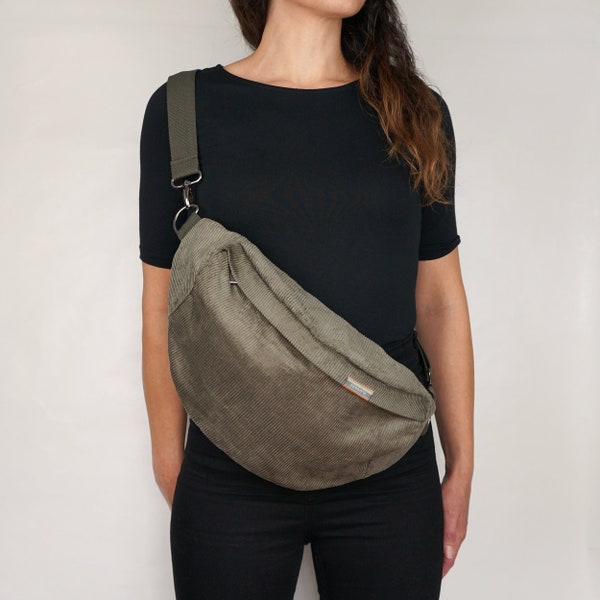 Extra large bum bag corduroy organic cotton/hemp Men&Women taupe | sustainable fanny pack oversize crossbag slingbag shoulder bag | seasara