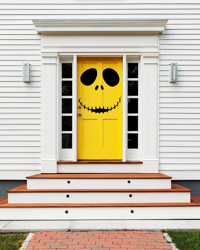 halloween door decoration