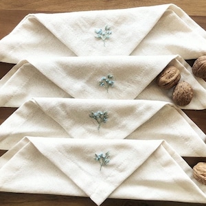 Handgemaakte servettenset, rustiek servet, vintage servet, herbruikbaar linnen servet, geborduurde servettenset, milieuvriendelijk tafellinnen