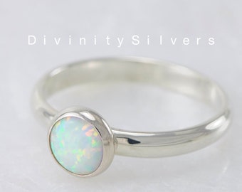 White Opal Ring, Good Quality Opal Ring, Prong setting ring, Fire Opal Ring, Opal Ring, October Birthstone Ring, Gift for her-Best Seller