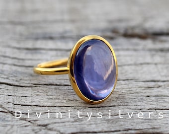 Anello in quarzo tanzanite - Anello in pietra preziosa fatto a mano - Pietra natale di dicembre - Anello in pietra blu - Argento sterling 925 - Anello solitario - Anello in oro