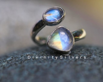 Anello Pietra di Luna Arcobaleno-Anello Pietra di Luna Fuoco Blu-Anello Argento Fatto a Mano-Argento Sterling-Regalo per lei-Anello Promessa-Anello Anniversario-Anello Anniversario