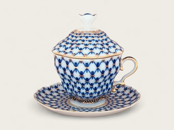 Tisanière avec soucoupe, 375 ml, Cobalt, Imperial Porcelain Manufactory, Lomonosov, Saint-Pétersbourg.