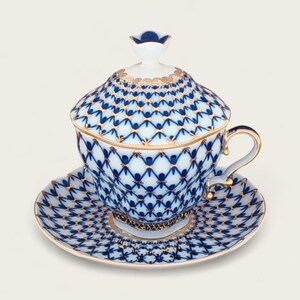 Teapot with saucer, 375 ml, Cobalt, Imperial Porcelain Manufactory, Lomonosov, Saint Petersburg. image 2