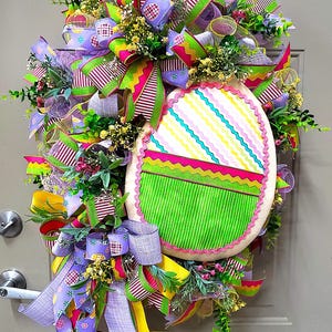 Vibrant Easter Egg wreath, Easter Wreath, Egg Wreath, Easter decor, Spring decor