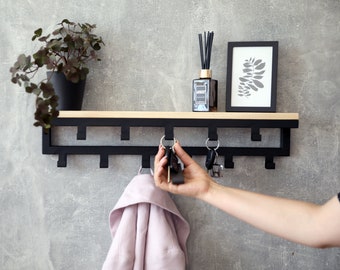 Houten en metalen wandkapstok met plank | Ingangsorganisator