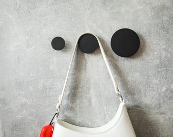 Matte Black Metal Wall Hooks: Modern Industrial Home Decor