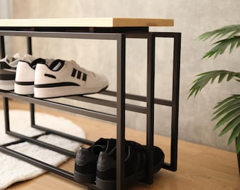 Banco industrial de dos niveles para zapatos: almacenamiento para pasillo en roble y metal.