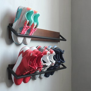 wall shoe rack