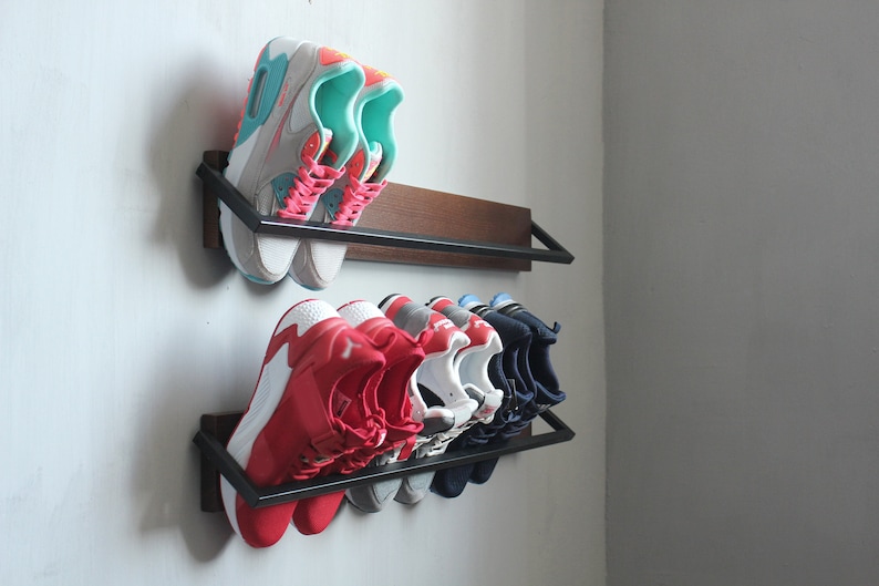 wall shoe rack