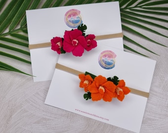 Hibiscus Baby Headband for Aloha birthday party. Tropical Birthday Flower Crown. Hawaiian Newborn Photo Prop. 1st Birthday Crown