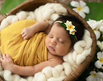 Frangipani/Plumeria flower headband for newborn & little girls. Tropical/Summer headband for Aloha birthday. Floral baby. White flower crown