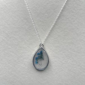 Spine Pendant Necklace