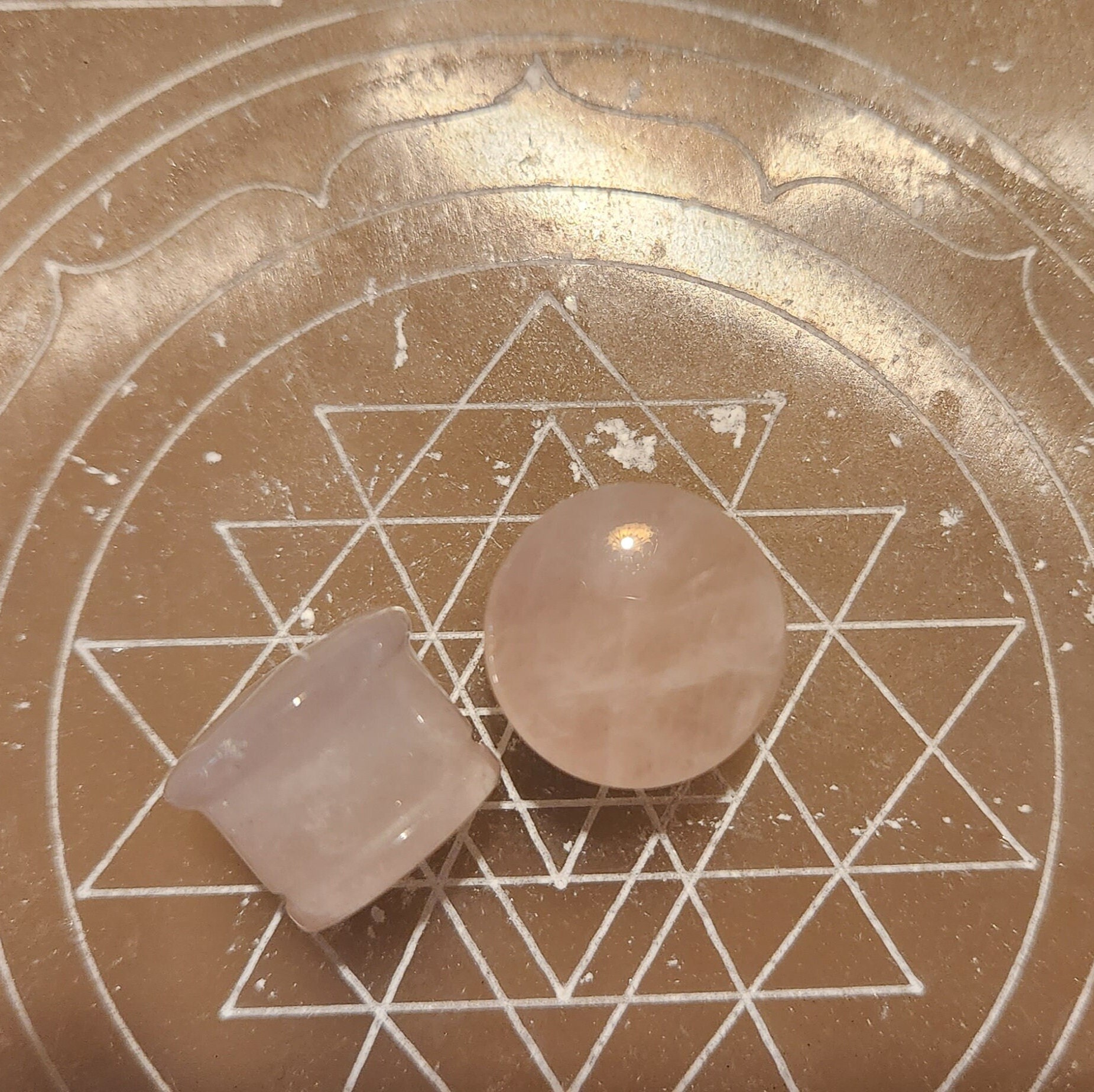 Genuine Rose Quartz Stone Ear Plugs - Single Flare Organic Plugs For Stretched Ears - Lex & Lu