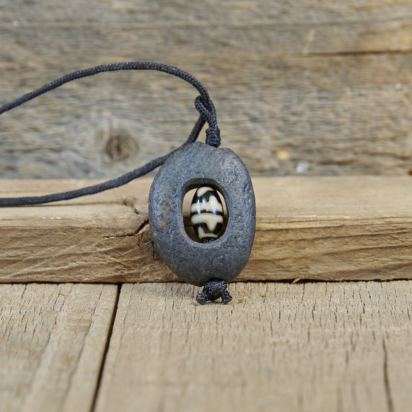 Natural River Rock Stone Necklace with Tasso Tigerskin Dzi Bead