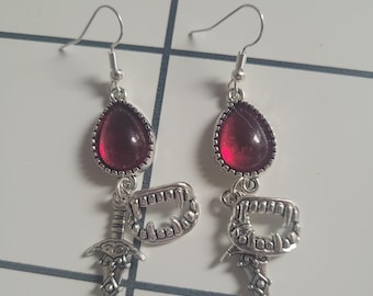 Astarion The Pale Elf Dangle Earrings, Dagger Statement Jewelry, Baldur's Gate Inspired Gifts, Ren Faire Earrings, Gothic Fashion Accessory