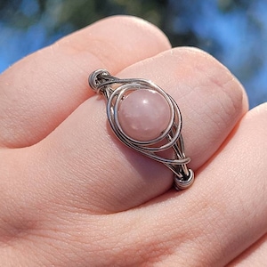Large Rose Quartz beaded wire wrapped ring, Statement Jewelry, Witchy accessory, Genuine Stone, Cottagecore, Gift for Her, Summer jewelry