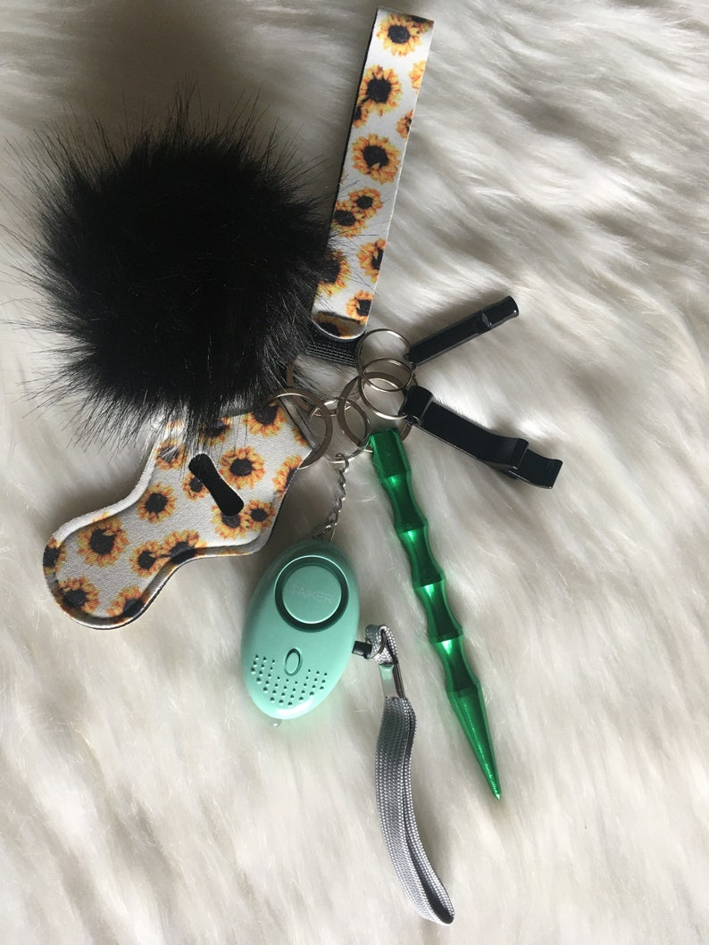 woman keychain sunflower keychain. 7 pcs safety keychain