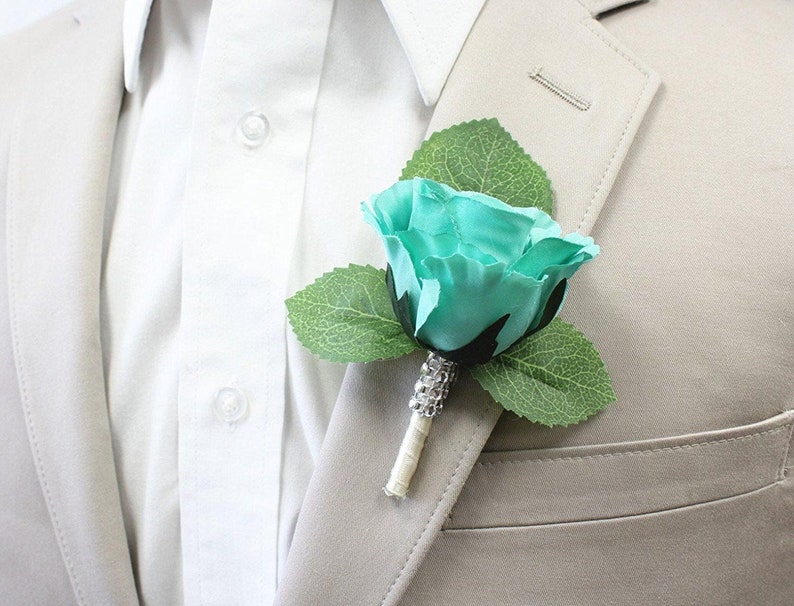 Boutonnière-Belle fleur artificielle de souvenir de bouton de rose fabriquée à la main-Votre choix de couleurs de ruban et de rose Épingle incluse image 10