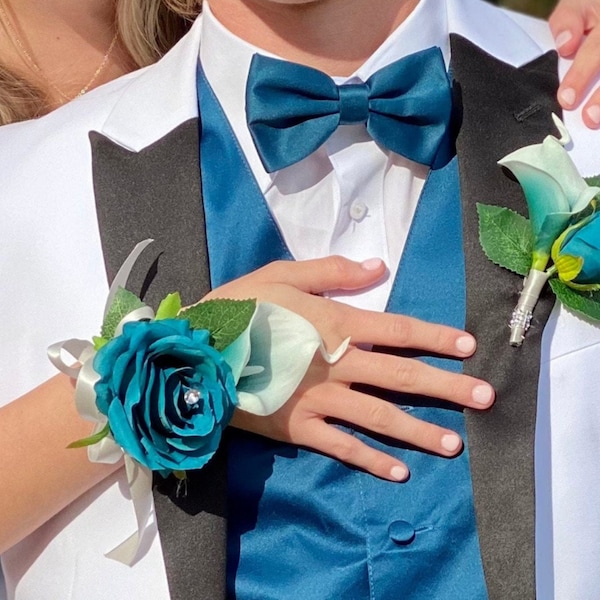 Corsage Boutonniere-keepsake artificial roses real touch Picasso Teal wedding groom groomsmen prom graduation flower