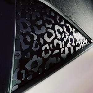 Decalques de vinil com estampa de leopardo e chita