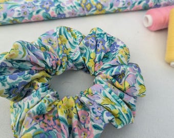 Frühling Floral Scrunchies, Blume Scrunchy, Haar Scrunchies, Scrunchie Krawatten