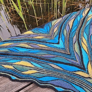 Grand Foulard Rectangulaire Léger Motif Papillons Vert Et Turquoise - Viscose Douce, Fait Femme