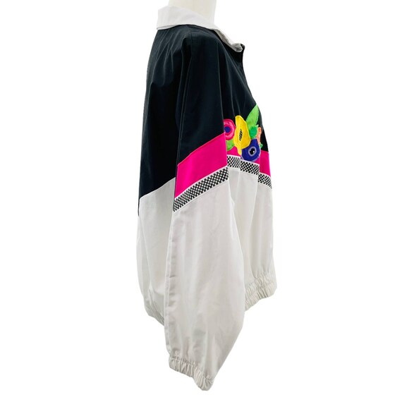 Vintage 90s Southern Stitches White Black Multicolor Embroidered 