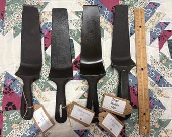 Cast iron spatula made from reclaimed vintage skillets. Small size is perfect for eggs, cookies, brownies, and everyday stovetop