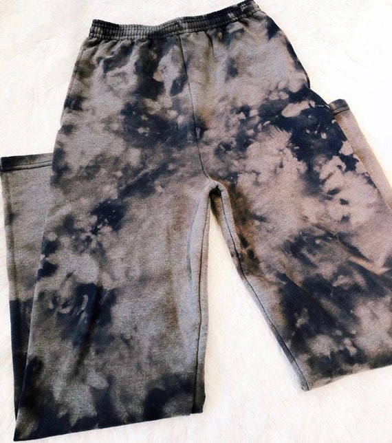 Navy Reverse Tie-dye Acid Wash 
