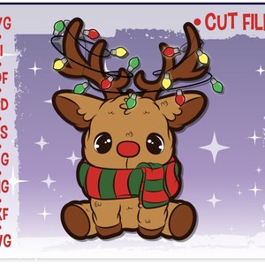 Questa renna kawaii svg è una clipart natalizia disponibile in download digitale.  include file svg per cricut