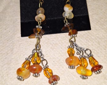 Casual agate drop earrings. Everyday jewelry. Gem lovers.