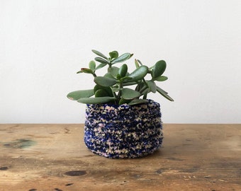 Speckled Tufted Plant Pot - Indigo Sand Pink (Extra Small Size)