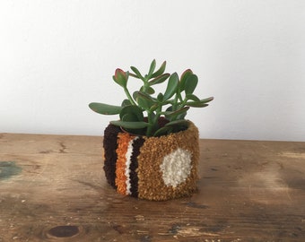 Mosaic Tufted Plant Pot - Copper Sand Black (Extra Small Size)