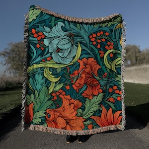 Chic Floral Throw Blanket - Embrace Boho Vibes with Handwoven Flower Power, William Morris Inspired Cozy Flower Blanket